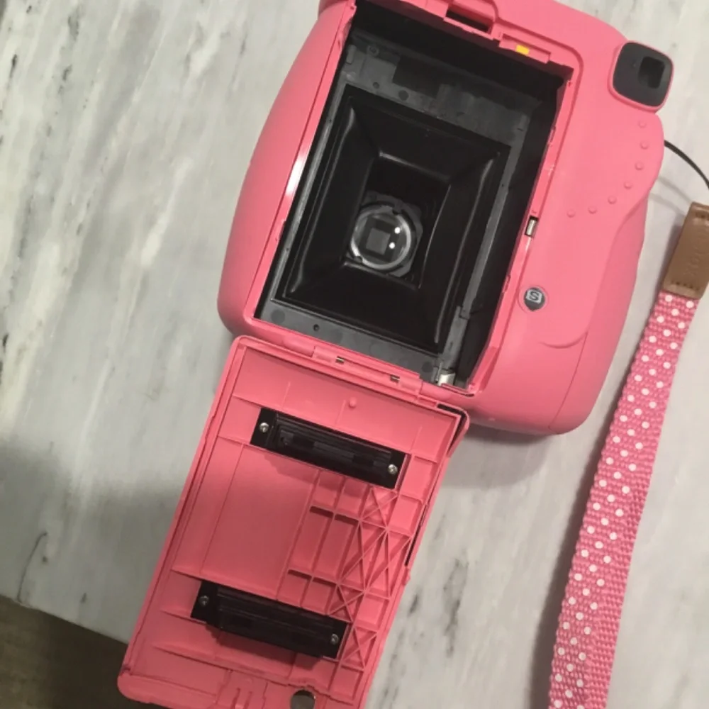 Instant camera mini 9 in pink